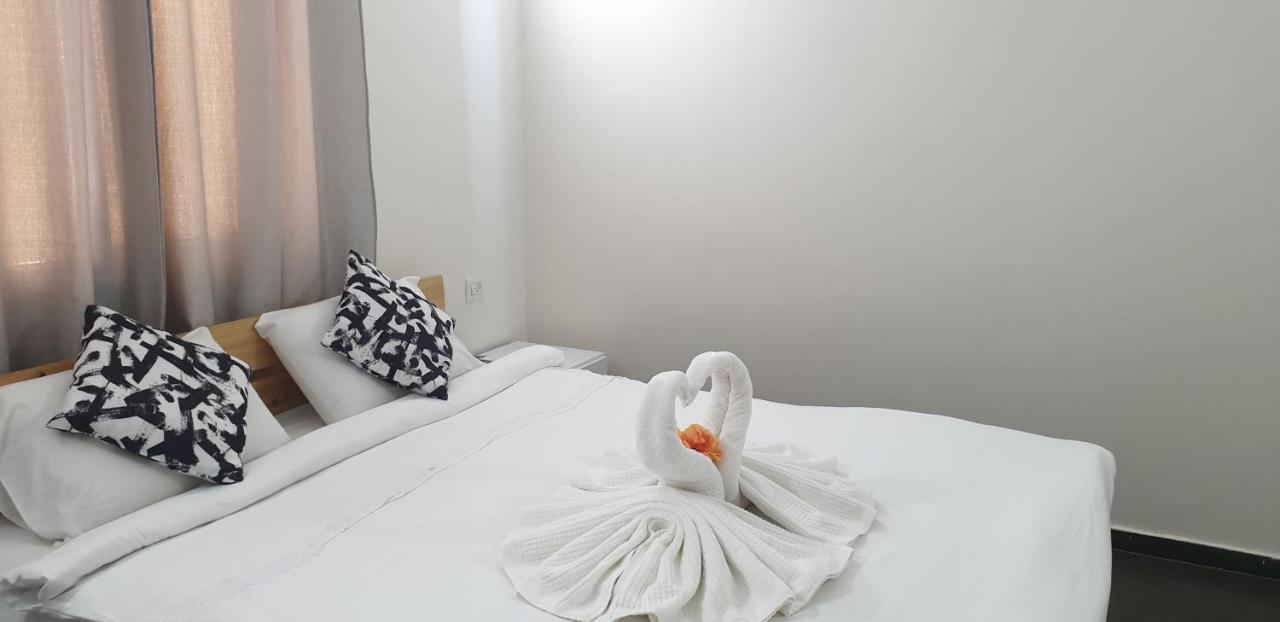 Aparthotel David Hameleh House Netanya Esterno foto