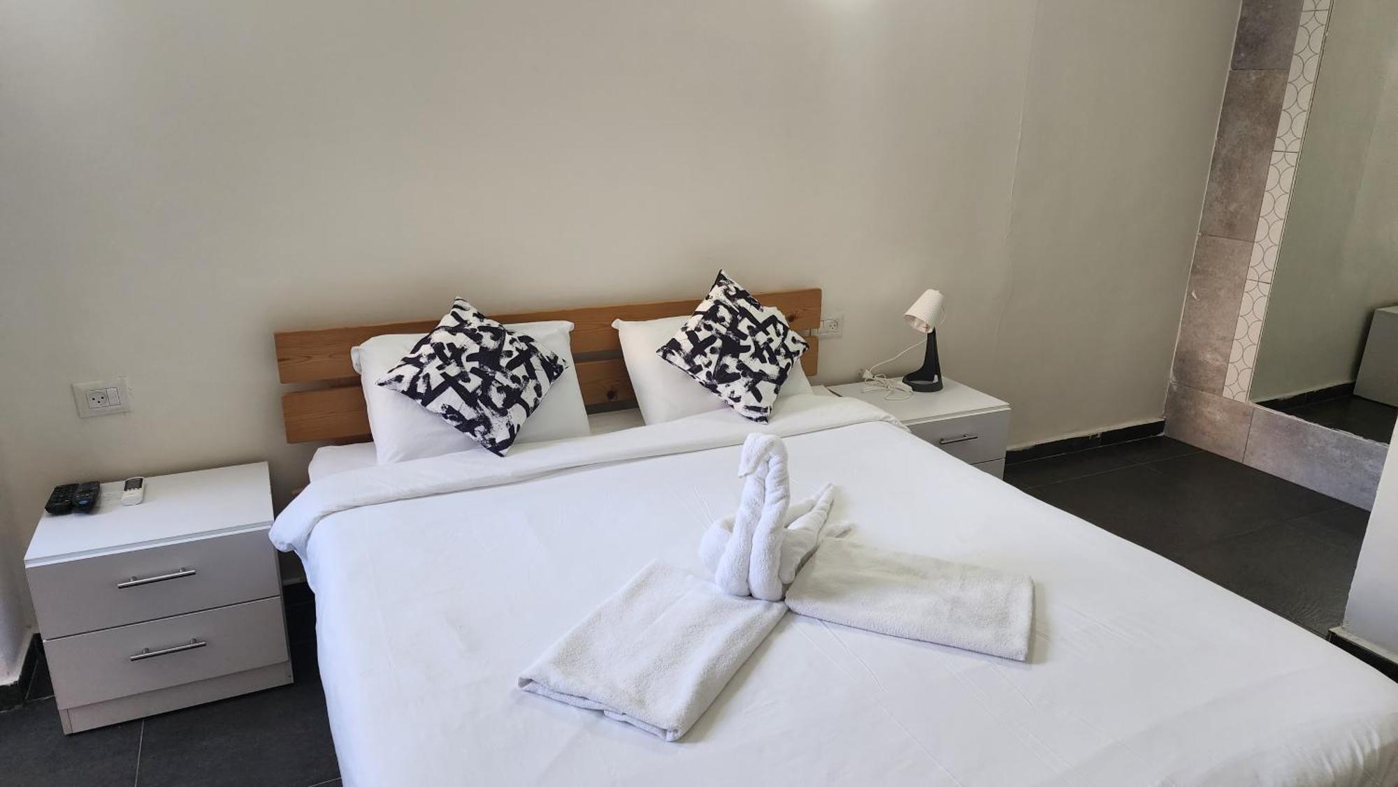 Aparthotel David Hameleh House Netanya Camera foto