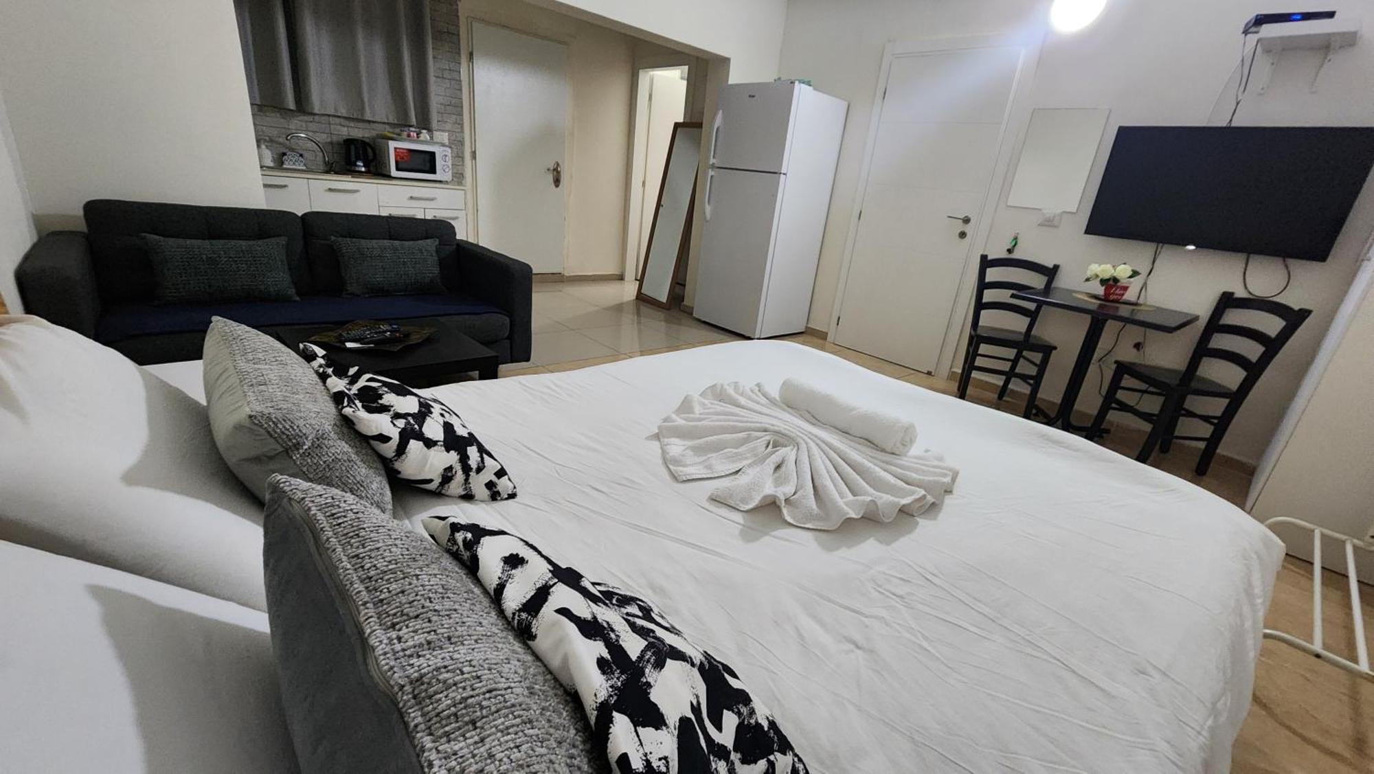 Aparthotel David Hameleh House Netanya Camera foto